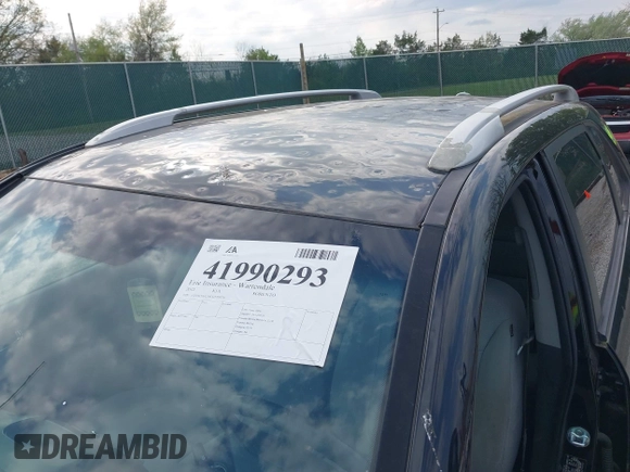 2012 Kia Sorento LX with VIN 5XYKT4A24CG270970, listed as a IAAI auction lot 41990293 with 135,769 mi miles. Bid and sale history available at carsss.com. Image 12.
