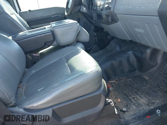 2012 Ford F-250 XL with VIN 1FT7W2B64CEA10404, listed as a IAAI auction lot 41375436 with 257,118 mi miles and . Bid and sale history available at DreamBid. Image 5.