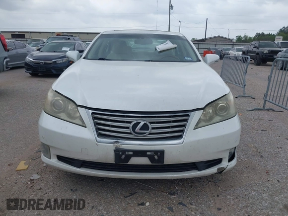 2010 Lexus ES with VIN JTHBK1EG0A2350795, listed as a IAAI auction lot 41932986 with 111,746 mi miles and . Bid and sale history available at carsss.com. Image 12.