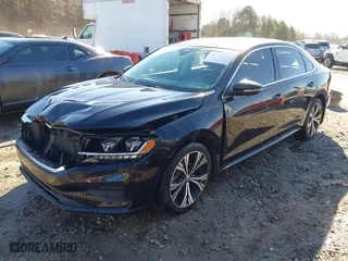 2020 Volkswagen Passat 2.0T SEL with VIN 1VWCA7A35LC012673, listed as a IAAI auction lot 41215951 with 100,095 mi miles. Bid and sale history available at carsss.com. Image 18.