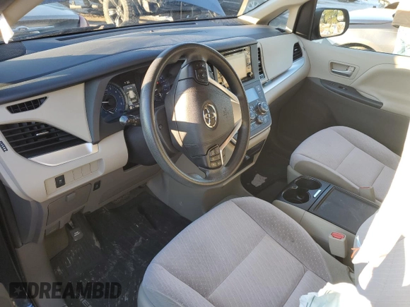 2020 Toyota Sienna LE Auto Access Seat with VIN 5TDKZ3DC7LS023636, listed as a Copart auction lot 87830205 with 70,282 mi miles and Salvage Title. Bid and sale history available at carsss.com. Image 8.