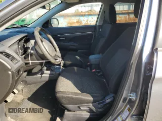 2016 Mitsubishi Outlander ES z VIN JA4AR3AU5GZ023965, wystawiony jako Copart lot #57271305 z przebiegiem 48 666 mil mil oraz Szkoda całkowita • Salvage title. Historia ofert i sprzedaży dostępna na DreamBid. Obrazek 7.