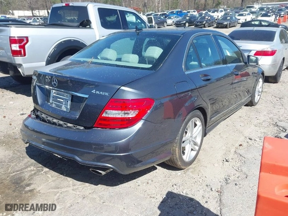 2013 Mercedes-Benz C-Class C 300 Sport with VIN WDDGF8AB3DG122480, listed as a IAAI auction lot 41805512 with 118,841 mi miles. Bid and sale history available at carsss.com. Image 4.
