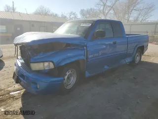 1999 Dodge Ram 1500 with VIN 3B7HC13Z5XG184383, listed as a Copart auction lot 86136494 with 143,002 mi miles and Salvage Title. Bid and sale history available at carsss.com. Image 1.