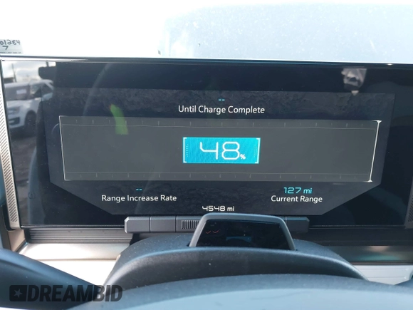 2025 GMC Hummer EV 3X with VIN 1GKB0RDC4SU101284, listed as a IAAI auction lot 41444686 with 4,548 mi miles. Bid and sale history available at carsss.com. Image 7.