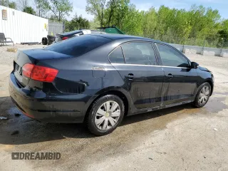 2013 Volkswagen Jetta SE with VIN 3VWDX7AJ5DM297733, listed as a Copart auction lot 53813265 with 239,797 mi miles and Non repairable. Bid and sale history available at DreamBid. Image 3.
