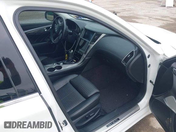 2020 Infiniti Q50 Luxe with VIN JN1EV7AP4LM200598, listed as a IAAI auction lot 41629830 with 69,882 mi miles and . Bid and sale history available at DreamBid. Image 5.