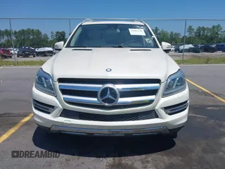 2014 Mercedes-Benz GL 450 with VIN 4JGDF7CE4EA348588, listed as a IAAI auction lot 42601136 with 129,166 mi miles and . Bid and sale history available at DreamBid. Image 13.