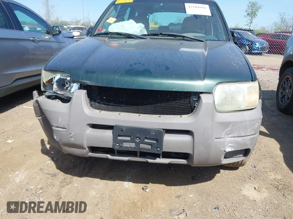 2002 Ford Escape XLS Choice with VIN 1FMYU02192KB15373, listed as a IAAI auction lot 42108982 with 175,538 mi miles and . Bid and sale history available at DreamBid. Image 6.