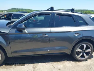 2023 Audi Q5 S line Prestige с VIN WA1FAAFY7P2054575, выставлен на аукционе IAAI как лот 42541896 с пробегом Не указан миль и . История ставок и продаж доступна на DreamBid. Изображение 14.