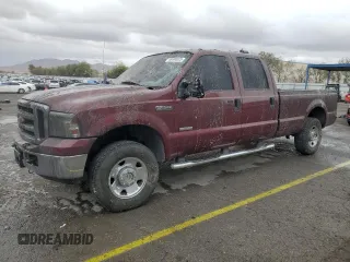 2007 Ford Super Duty F-250 XL with VIN 1FTSW21P77EB14122, listed as a Copart auction lot 48698525 with 122,451 mi miles and Salvage Title. Bid and sale history available at carsss.com. Image 1.