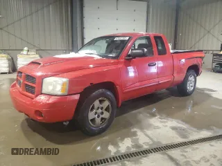 2006 Dodge Dakota with VIN 1D7HE42J16S703207, listed as a Copart auction lot 87637395 with 133,633 mi miles and Salvage title. Bid and sale history available at DreamBid. Image 1.