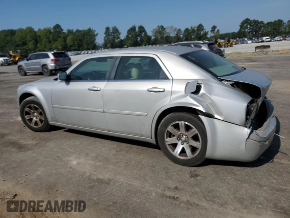 2007 Chrysler 300 Signature with VIN 2C3KA53G87H692238, listed as a Copart auction lot 69198324 with 139,300 mi miles and Salvage Title. Bid and sale history available at carsss.com. Image 2.