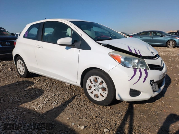 2014 Toyota Yaris L with VIN VNKJTUD3XEA007523, listed as a Copart auction lot 88805385 with 84,342 mi miles and Salvage Title. Bid and sale history available at carsss.com. Image 4.