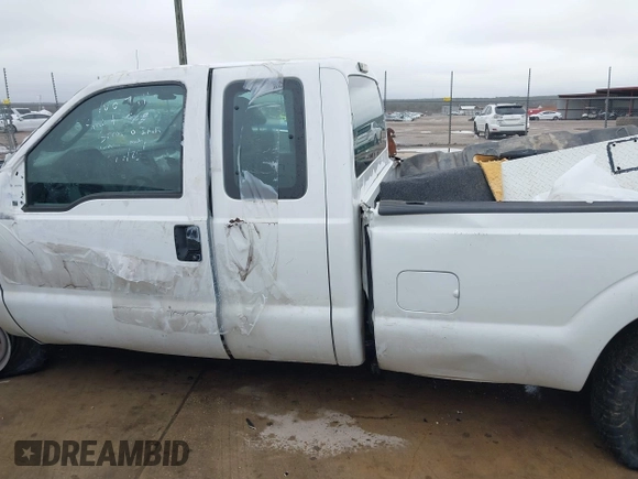 2014 Ford F-250 XL with VIN 1FT7X2A66EEB68938, listed as a IAAI auction lot 41548626 with 130,503 mi miles and . Bid and sale history available at DreamBid. Image 13.