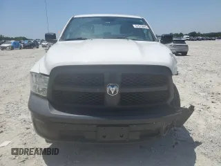 2019 Ram 1500 Tradesman z VIN 1C6RR6FG1KS701925, wystawiony jako Copart lot #57679845 z przebiegiem 129 264 mil mil oraz Szkoda całkowita • Salvage title. Historia ofert i sprzedaży dostępna na DreamBid. Obrazek 5.