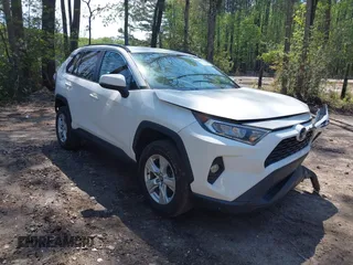 2021 Toyota RAV4 XLE with VIN 2T3W1RFV5MW118836, listed as a IAAI auction lot 42031596 with 56,712 mi miles and . Bid and sale history available at DreamBid. Image 1.
