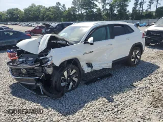 2024 Volkswagen Atlas SE z VIN 1V2WE2CA7RC259140, wystawiony jako Copart lot #54917825 z przebiegiem Nie podano mil oraz Szkoda całkowita • Salvage title. Historia ofert i sprzedaży dostępna na DreamBid. Obrazek 1.