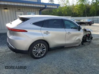 2024 Toyota Venza LE with VIN JTEAAAAH5RJ175424, listed as a Copart auction lot 53540785 with 6,870 mi miles and Salvage Title. Bid and sale history available at carsss.com. Image 3.