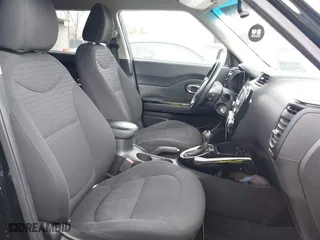 2015 Kia Soul ! with VIN KNDJX3A55F7213263, listed as a IAAI auction lot 41991924 with 257,748 mi miles. Bid and sale history available at carsss.com. Image 5.