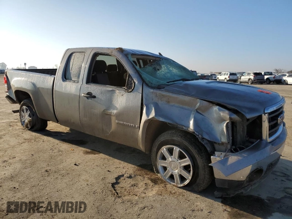 2008 GMC Sierra 1500 Work Truck z VIN 1GTEC19X98Z296159, wystawiony jako Copart lot #87528965 z przebiegiem 173 545 mil mil oraz Szkoda całkowita • Salvage title. Historia ofert i sprzedaży dostępna na DreamBid. Obrazek 4.