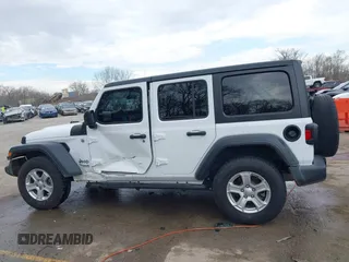 2018 Jeep Wrangler Unlimited Sport z VIN 1C4HJXDN3JW142453, wystawiony jako IAAI lot #41889589 z przebiegiem 53 693 mil mil oraz . Historia ofert i sprzedaży dostępna na DreamBid. Obrazek 14.