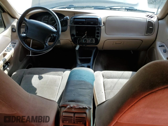 1997 Ford Explorer XL с VIN 1FMDU32E8VUD18279, выставлен на аукционе Copart как лот 48486705 с пробегом 235 999 миль миль и Списание • Salvage title. История ставок и продаж доступна на DreamBid. Изображение 8.