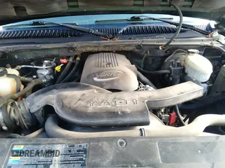 2003 Chevrolet Tahoe Special Service with VIN 1GNEK13V33J215889, listed as a IAAI auction lot 41219639 with 157,570 mi miles. Bid and sale history available at carsss.com. Image 10.