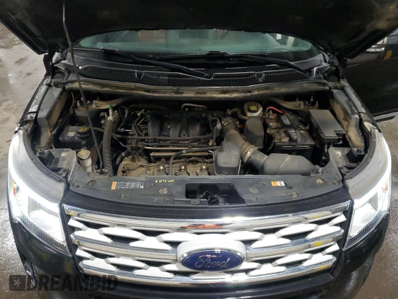 2019 Ford Explorer XLT с VIN 1FM5K8D86KGA92977, выставлен на аукционе Copart как лот 57943585 с пробегом 123 124 миль миль и Списание • Salvage title. История ставок и продаж доступна на DreamBid. Изображение 12.