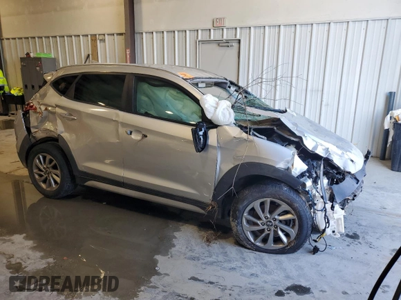2018 Hyundai Tucson SEL with VIN KM8J3CA49JU693400, listed as a Copart auction lot 52046405 with Not provided miles and Salvage title. Bid and sale history available at DreamBid. Image 4.