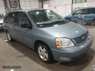 2005 Ford Freestar Wagon SEL with VIN 2FMZA52265BA19556, listed as a IAAI auction lot 41409009 with 259,346 mi miles. Bid and sale history available at carsss.com. Image 1.