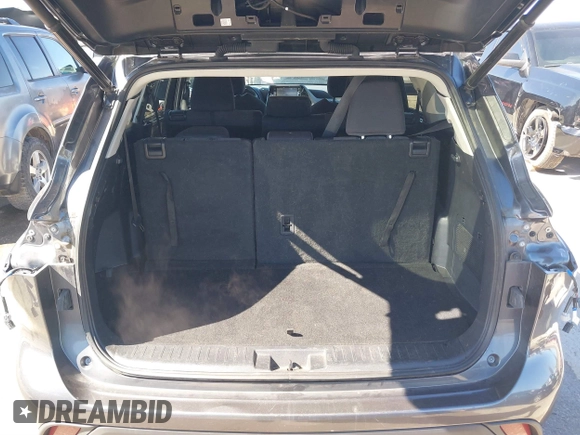 2021 Toyota Highlander L with VIN 5TDBZRBH7MS544245, listed as a IAAI auction lot 41630097 with 64,719 mi miles and . Bid and sale history available at DreamBid. Image 18.