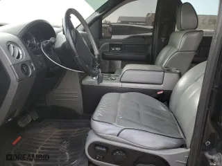 2006 Lincoln Mark LT with VIN 5LTPW18556FJ24304, listed as a Copart auction lot 77613664 with 216,206 mi miles and Clean Title. Bid and sale history available at carsss.com. Image 7.