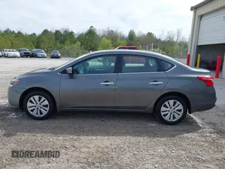 2019 Nissan Sentra S z VIN 3N1AB7AP9KY245846, wystawiony jako IAAI lot #41864692 z przebiegiem 153 046 mil mil oraz . Historia ofert i sprzedaży dostępna na DreamBid. Obrazek 14.