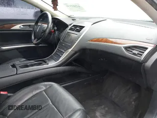 2016 Lincoln MKZ with VIN 3LN6L2G96GR631987, listed as a IAAI auction lot 42512138 with 110,978 mi miles and . Bid and sale history available at DreamBid. Image 5.