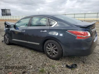 2015 Nissan Altima 2.5 SL with VIN 1N4AL3AP4FN402744, listed as a Copart auction lot 51298395 with 138,243 mi miles and Salvage Title. Bid and sale history available at carsss.com. Image 2.