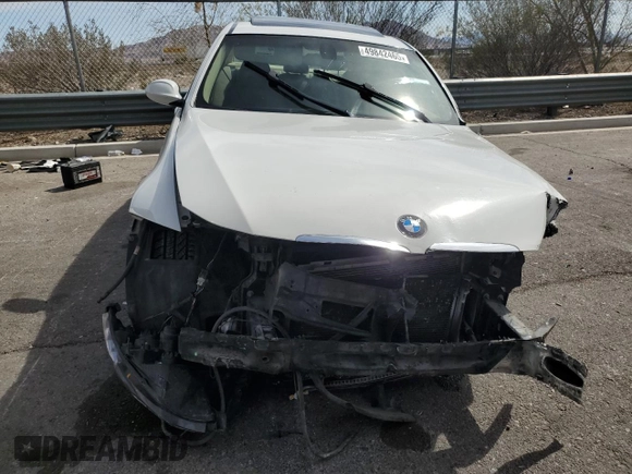 2008 BMW 3 Series 328xi with VIN WBAVC93558K041732, listed as a Copart auction lot 49842465 with 189,663 mi miles and Salvage title. Bid and sale history available at DreamBid. Image 5.