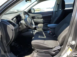 2020 Mitsubishi Outlander ES with VIN JA4AP3AU1LU010174, listed as a Copart auction lot 56604865 with 29,597 mi miles and Salvage title. Bid and sale history available at DreamBid. Image 7.