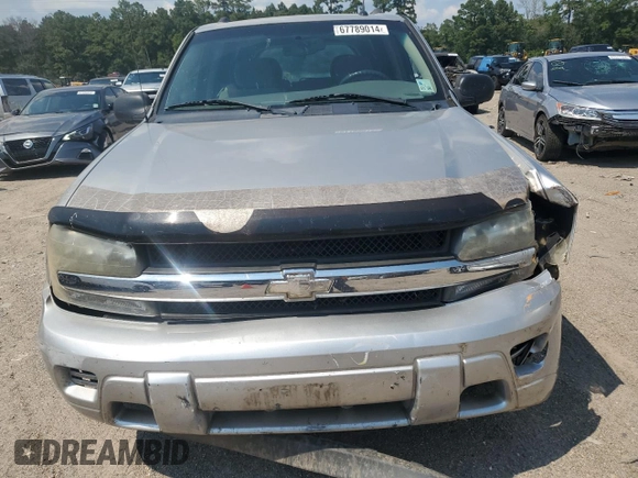 2005 Chevrolet TrailBlazer LS with VIN 1GNDS13S452162960, listed as a Copart auction lot 67789014 with 147,651 mi miles and Salvage Title. Bid and sale history available at DreamBid. Image 5.