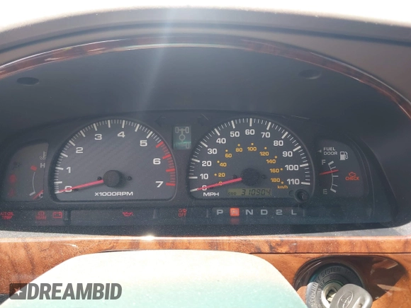 1999 Toyota 4Runner Limited z VIN JT3HN87R1X0223461, wystawiony jako IAAI lot #42513121 z przebiegiem 310 904 mil mil oraz . Historia ofert i sprzedaży dostępna na DreamBid. Obrazek 7.