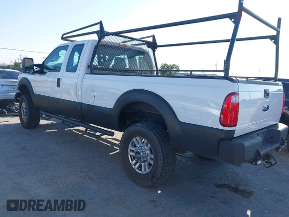 2014 Ford F-350 z VIN 1FT7X3BT4EEA59761, wystawiony jako IAAI lot #42415018 z przebiegiem 104 591 mil mil oraz . Historia ofert i sprzedaży dostępna na DreamBid. Obrazek 3.