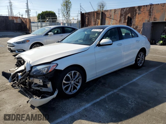 2015 Mercedes-Benz C 300 with VIN 55SWF4JBXFU079976, listed as a Copart auction lot 50727145 with 67,285 mi miles and Salvage Title. Bid and sale history available at carsss.com. Image 1.