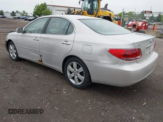2005 Lexus ES 350 with VIN JTHBA30G155136618, listed as a IAAI auction lot 42268707 with 173,304 mi miles and . Bid and sale history available at DreamBid. Image 3.