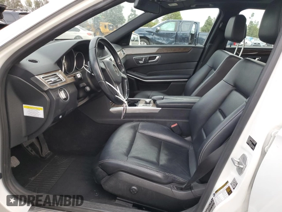 2014 Mercedes-Benz E-Class E 250 BlueTEC Luxury with VIN WDDHF0EB9EA943376, listed as a Copart auction lot 82695654 with 185,193 mi miles and Salvage Title. Bid and sale history available at carsss.com. Image 7.
