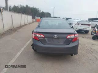 2014 Toyota Camry L with VIN 4T1BF1FKXEU813606, listed as a IAAI auction lot 41528889 with 252,866 mi miles. Bid and sale history available at carsss.com. Image 16.