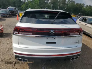 2024 Volkswagen Atlas SEL R-Line with VIN 1V2AE2CA8RC260355, listed as a Copart auction lot 53804085 with 1,951 mi miles and Salvage title. Bid and sale history available at DreamBid. Image 6.