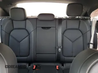 2024 Porsche Macan с VIN WP1AA2A50RLB02092, выставлен на аукционе Copart как лот 58689505 с пробегом 11 093 миль миль и Списание • Salvage title. История ставок и продаж доступна на DreamBid. Изображение 10.