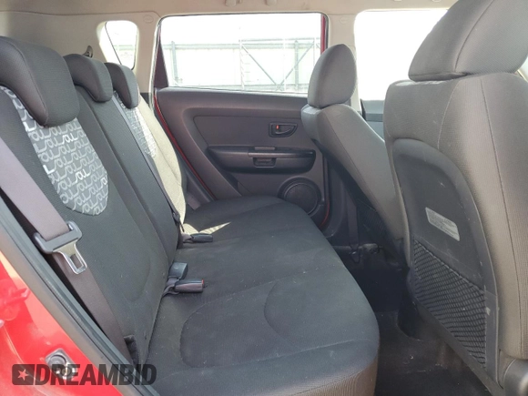 2010 Kia Soul + with VIN KNDJT2A22A7061981, listed as a Copart auction lot 48553415 with 188,878 mi miles and Non Repairable. Bid and sale history available at carsss.com. Image 10.