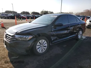 2019 Volkswagen Jetta S z VIN 3VWC57BU0KM227337, wystawiony jako Copart lot #52752765 z przebiegiem 66 864 mil mil oraz Czysty tytuł • Clean title. Historia ofert i sprzedaży dostępna na DreamBid. Obrazek 1.