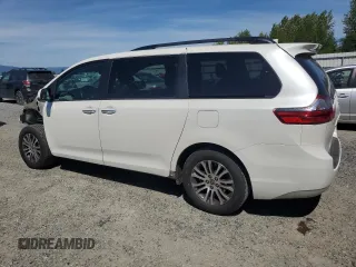 2020 Toyota Sienna XLE Auto Access Seat with VIN 5TDYZ3DC5LS077219, listed as a Copart auction lot 58377395 with 104,517 mi miles and Salvage title. Bid and sale history available at DreamBid. Image 2.